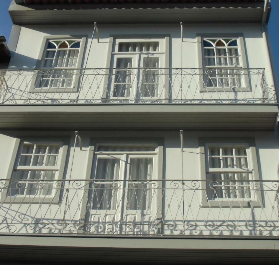 גימראייש Vila Baixa - Alojamento Local מראה חיצוני תמונה